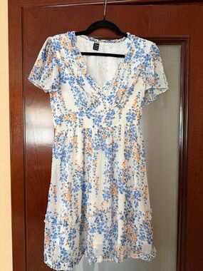 SHEIN White Floral V-Neck Mini Dress with Blue & Peach Blossoms